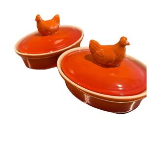 SWISS PRO COOKWARE SET OF TWO CHICKEN MINI OVAL CASSEROLE RAMEKIN COVERED DISH